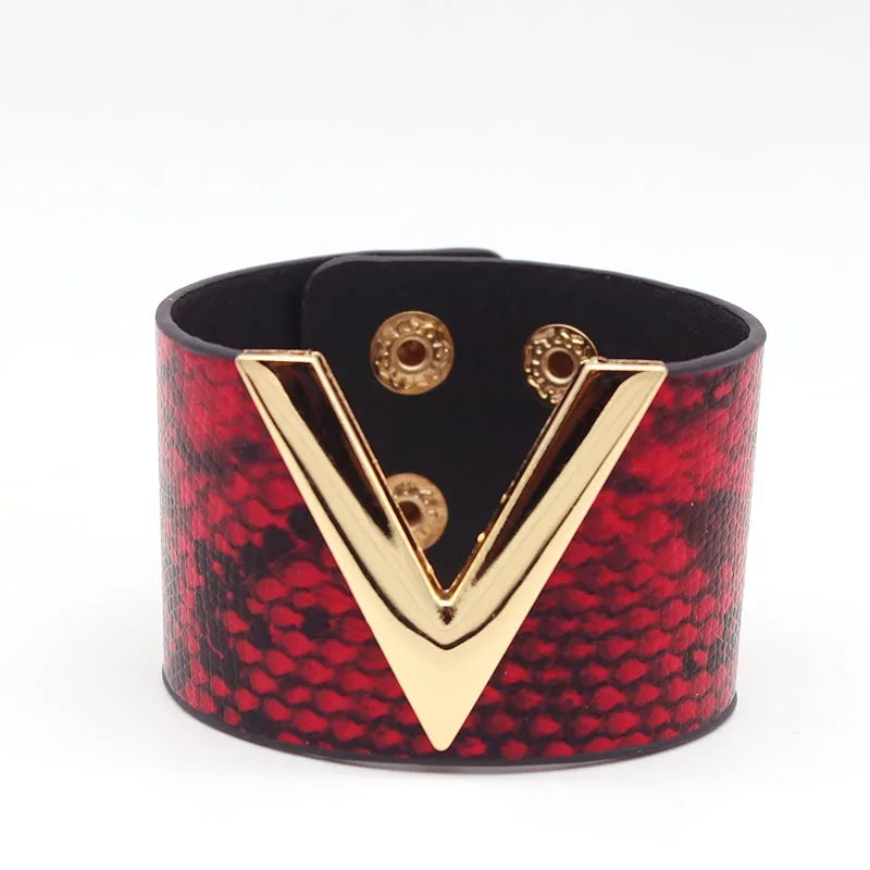 Fashion Cuff PU Leather Bracelet For Women Femme All-Match V  Word Wide Punk Style Soft Jewellery Gift Pulseira