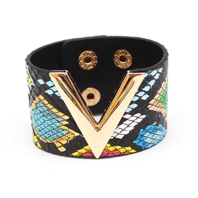 Fashion Cuff PU Leather Bracelet For Women Femme All-Match V  Word Wide Punk Style Soft Jewellery Gift Pulseira