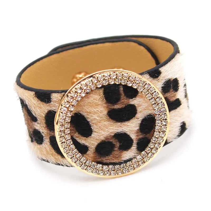 TOTABC Fashion Leopard Charm Leather Bracelets For Women Wristband  V Cuff Wrap Bracelets & Bangles Femme Jewelry Gift