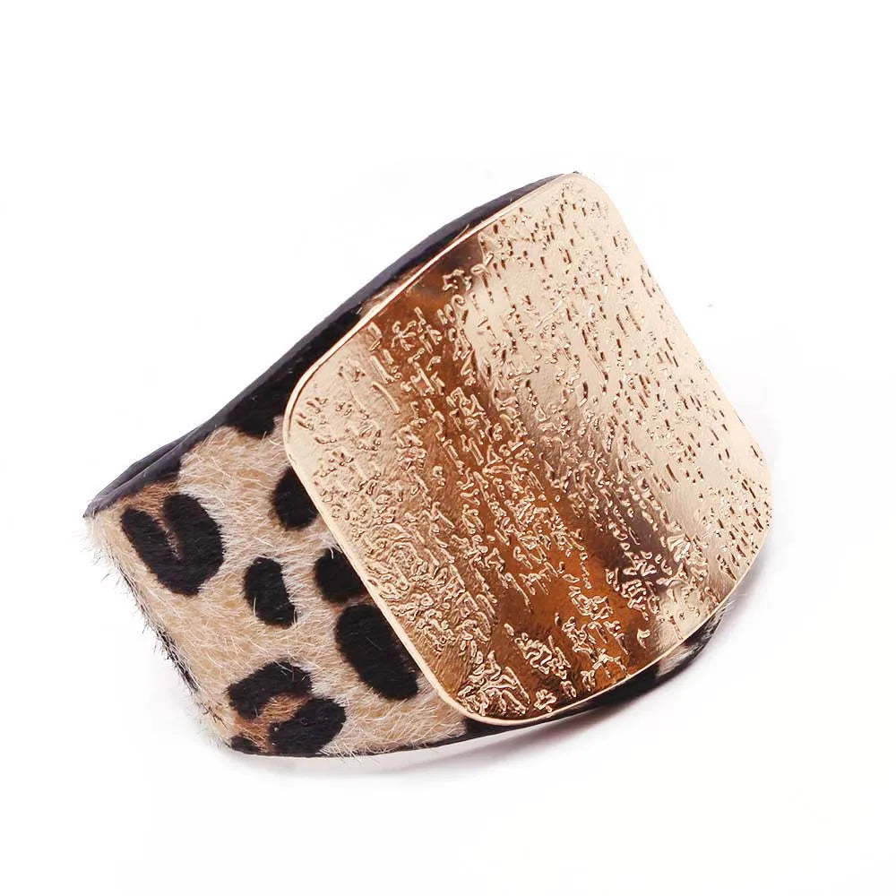 TOTABC Fashion Leopard Charm Leather Bracelets For Women Wristband  V Cuff Wrap Bracelets & Bangles Femme Jewelry Gift