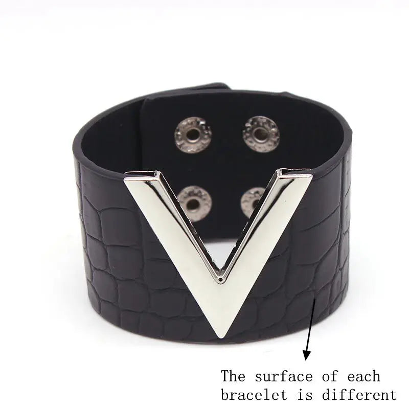 Fashion Cuff PU Leather Bracelet For Women Femme All-Match V  Word Wide Punk Style Soft Jewellery Gift Pulseira