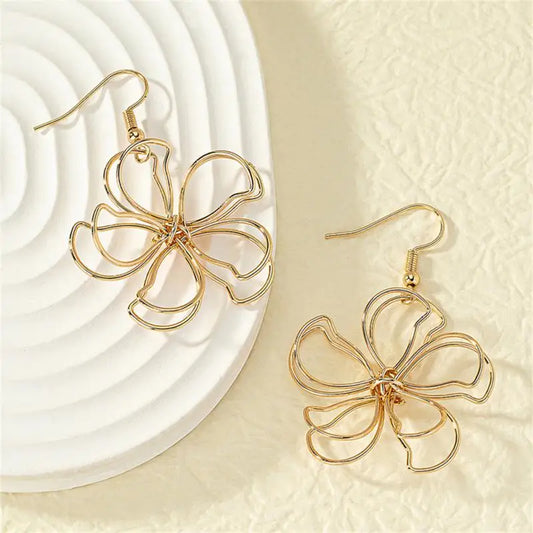 Metal Flower Earrings Personality Fashion Vintage Gold Color Hollow Big Dangle Earrings Woman Girl Eardrop Wedding Jewelry Gifts