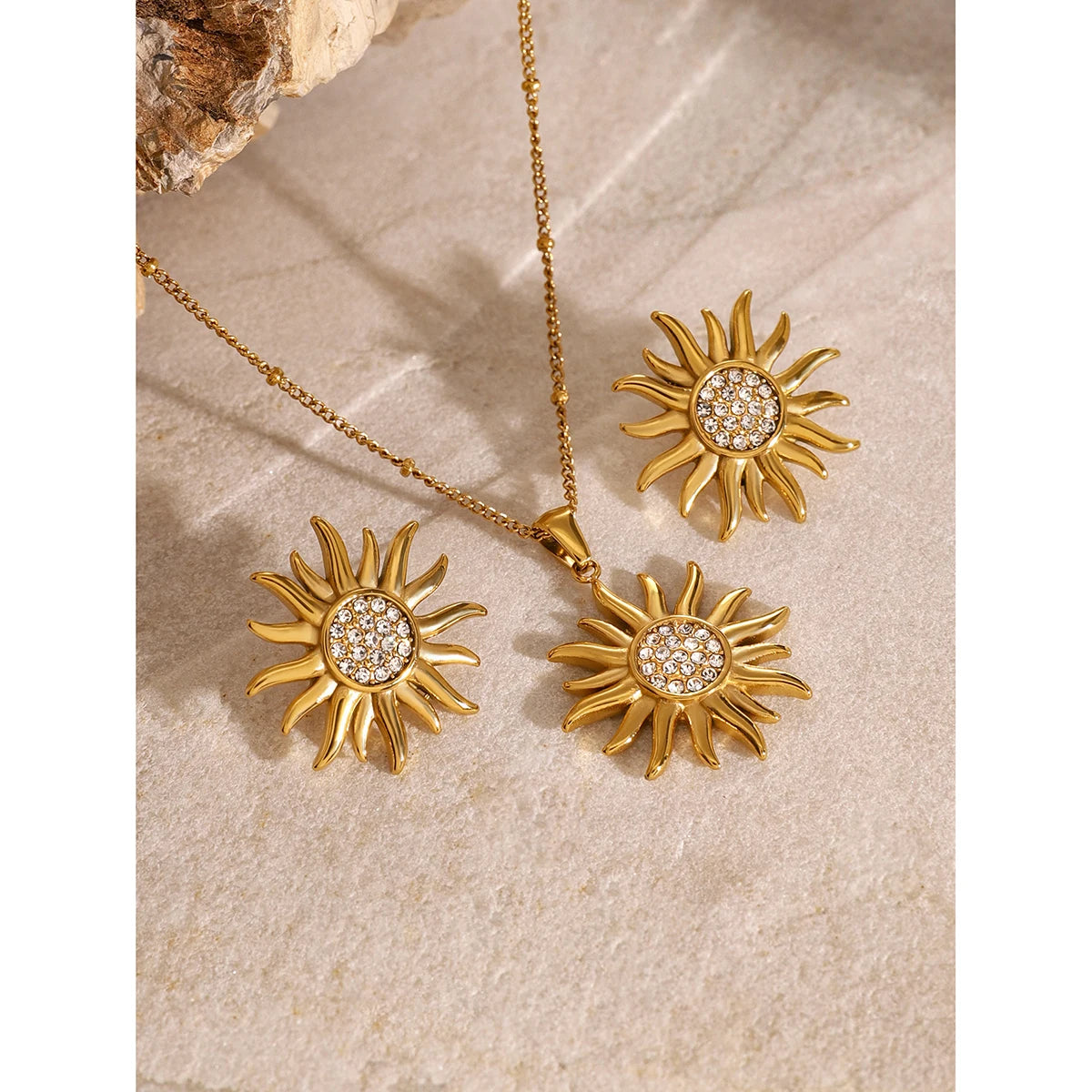 Trendy 18k Gold Plated Stainless Steel Sun Shape Rhinestone Pendant Necklace and Earrings Set Bijoux Femme Waterproof Jewelry